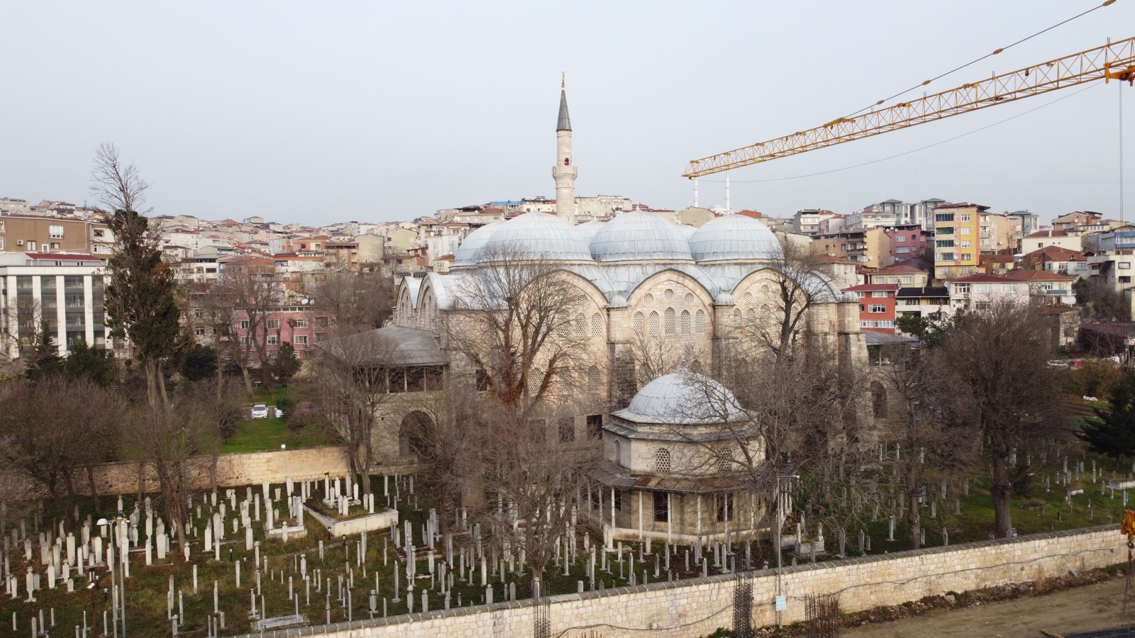Beyoğlu Piyalepaşa zeminaltı otopark inşaatının havadan görünümü